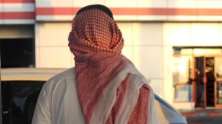 بعد 6 سنوات من التأجيلات.. حكم غيابي بـ5 سنوات على البيدوفيل الكويتي الفارّ من قضاة مراكش