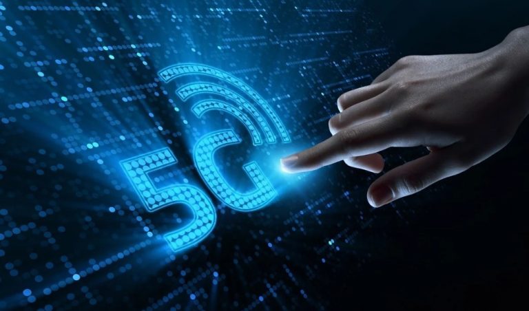 بمقابل مالي يصل لـ900 مليون.. أخنوش يصادق على منح ثلاث شركات تراخيص تطوير “5G” بالمغرب