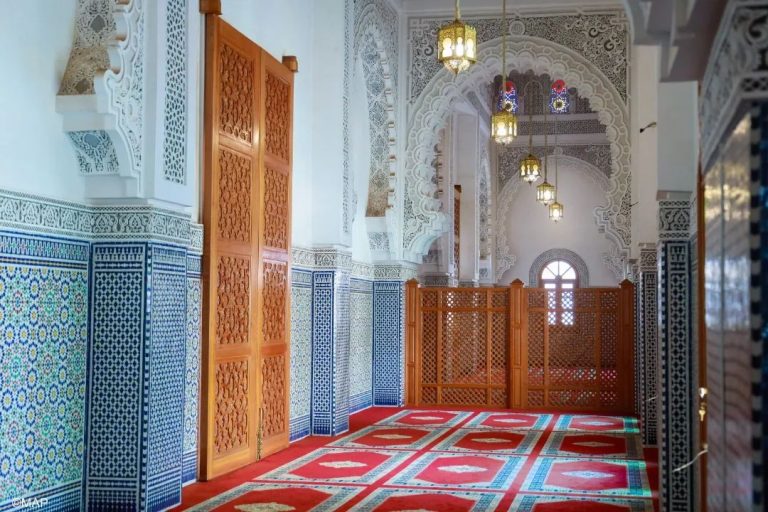 تأهيل 1871 مسجدا بالقرى والمناطق النائية يكلف الحكومة أزيد من 4 ملايير درهم