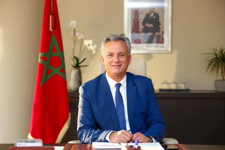 الحكومة تشجع مغاربة العالم على الاستثمار بتبسيط 22 مسطرة إدارية وتقيلص %45 من الوثائق