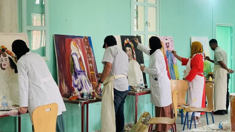 مهرجان “تِمْلسا نْ تمازيرت” ببومالن دادس يحتفي بالفن التشكيلي