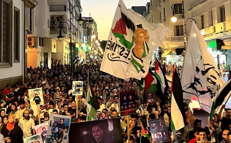 احتجاجات متواصلة في المدن المغربية تنديدا باستهداف الصحافيين في غزة وتجويع القطاع – لكم-lakome2